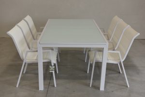 פינת אוכל נאפולי+6 כסאות צבע לבן